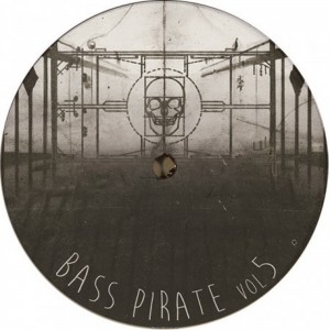 BASS PIRATE 05 * BASS PIRATE 05 *